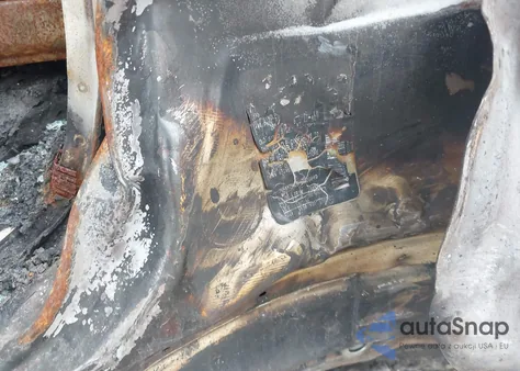 2017 Nissan Armada Sv z USA, uszkodzony, nr VIN JN8AY2NC9H9509849